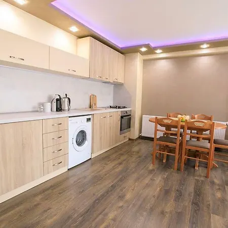 радост * Sandanski